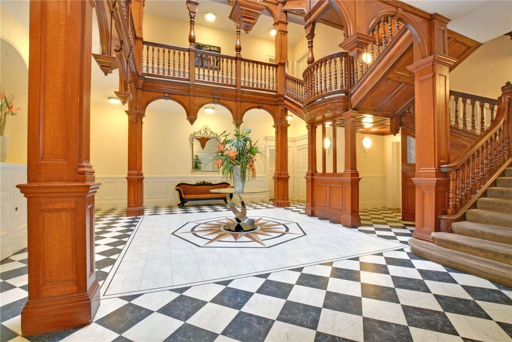 Additional image 14 of 2 bed flat to rentKingswood Mansions, 15 Newton Park Place, Chislehurst BR7