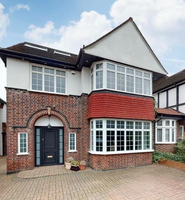 Property photo 1 of 9 6 Bed Detached House To Rent Highfield Gardens, London Nw11