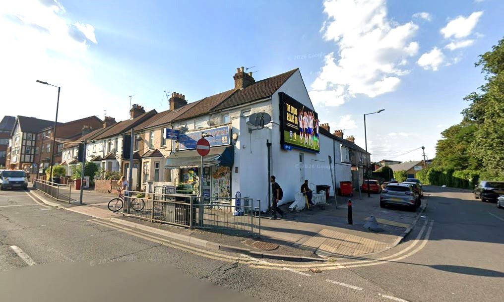 Property photo 1 of 5 Bathroom