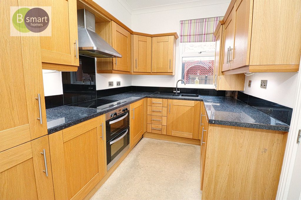 Property photo 2 of 11 Img_1167