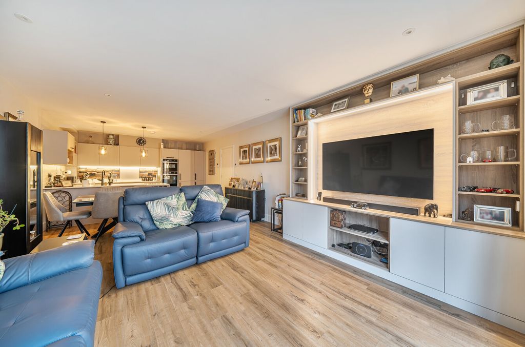 Property photo 2 of 20 Picture 2