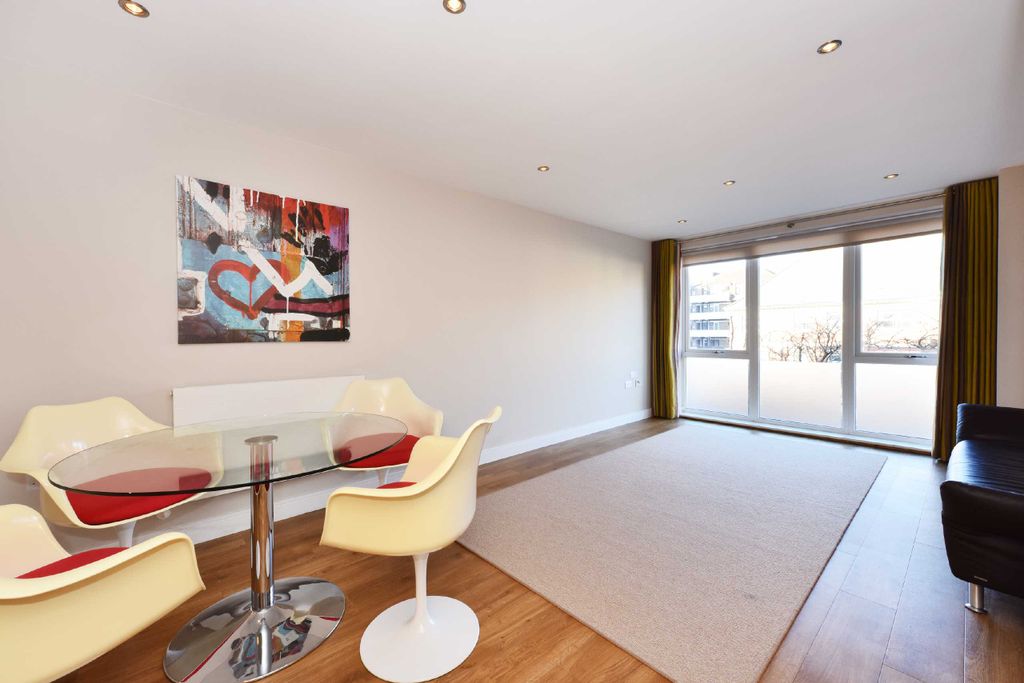Property photo 2 of 9 Hov160017_03