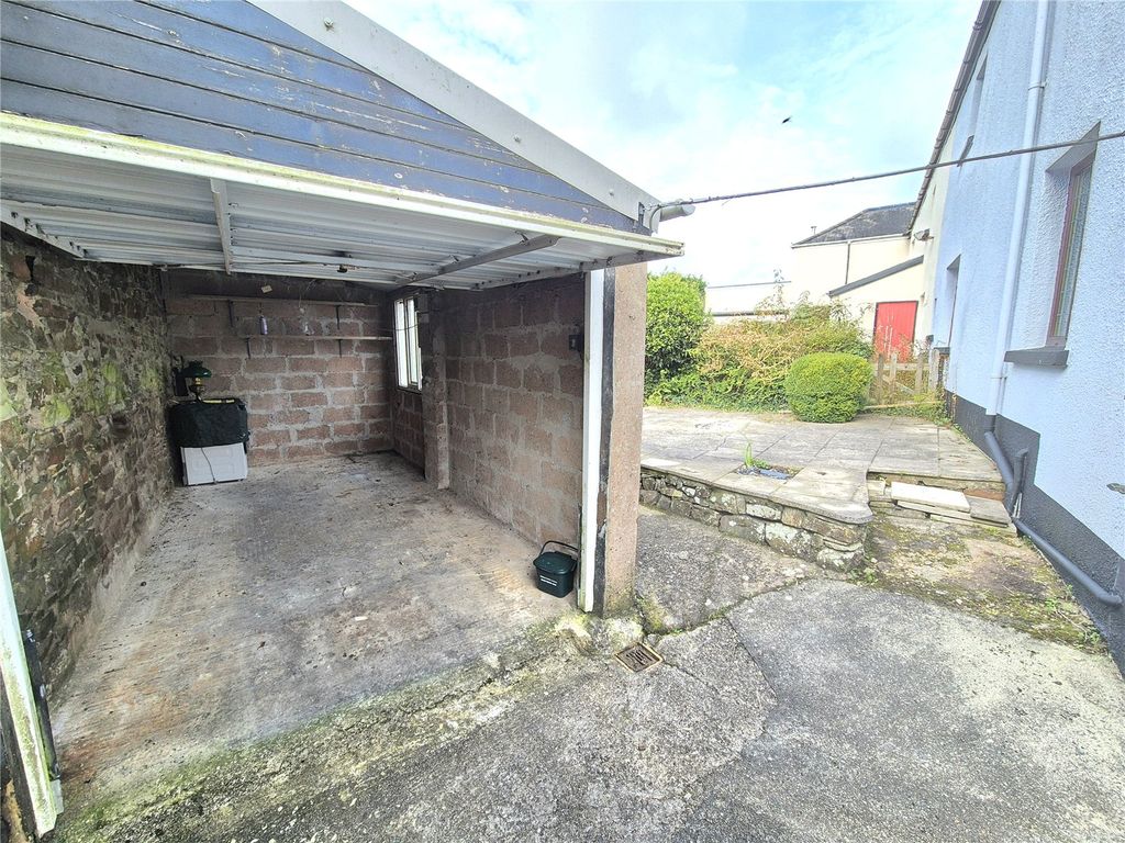 Property photo 2 of 26 Picture No. 03