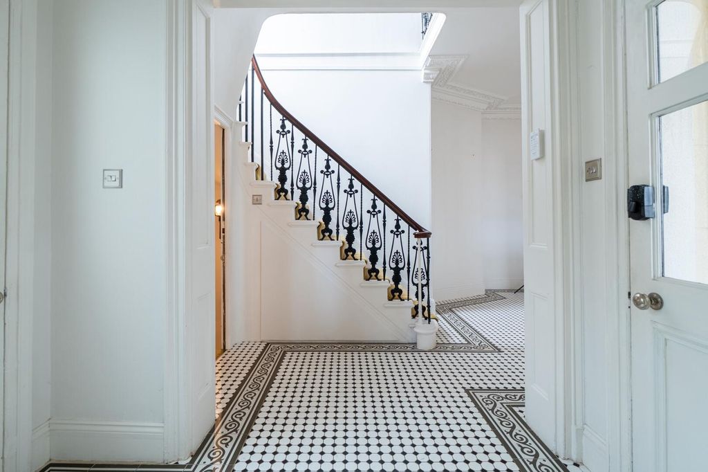 Property photo 3 of 38 Hallway