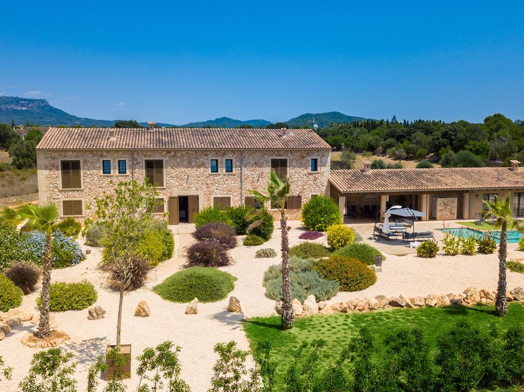 Property photo 1 of 22 63768 Web_0329.Jpg