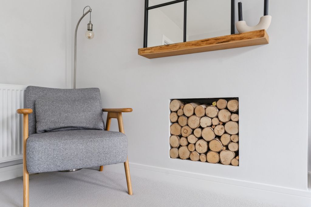 Property photo 3 of 33 4264127