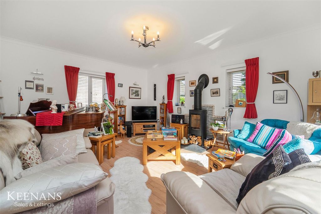 Property photo 2 of 62 2.Jpg