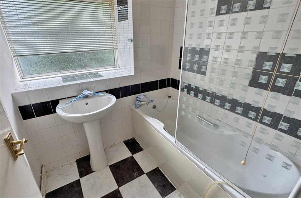 Property photo 2 of 2