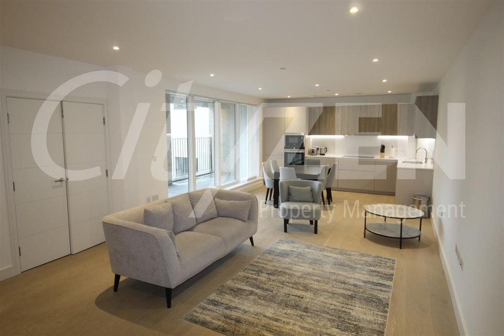 Property photo 1 of 13 Reception Room