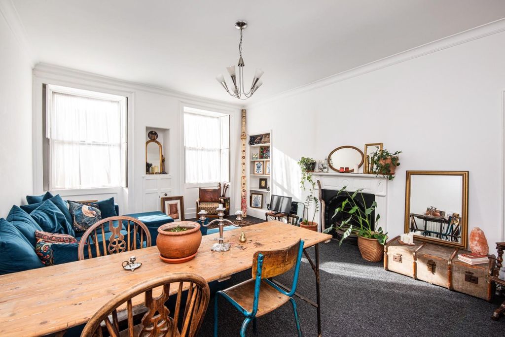 Property photo 2 of 22 Living Room.Jpg