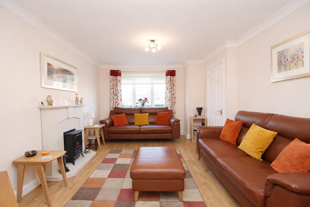 Property photo 2 of 23 9.Png