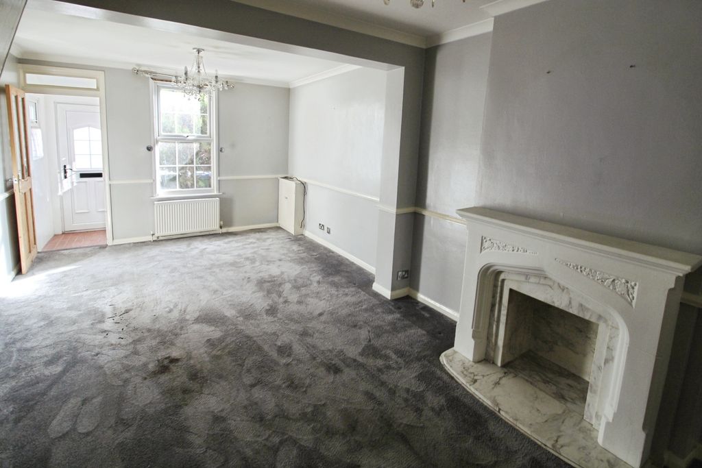 Property photo 3 of 14 Pbox-Img.Jpg