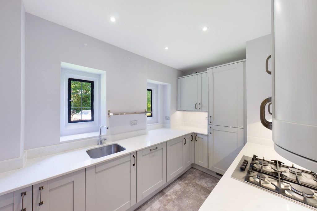 Property photo 2 of 13 Kitchen