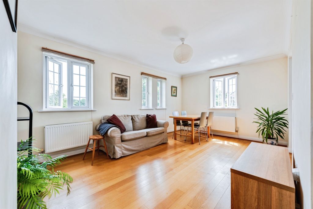 Property photo 3 of 15
