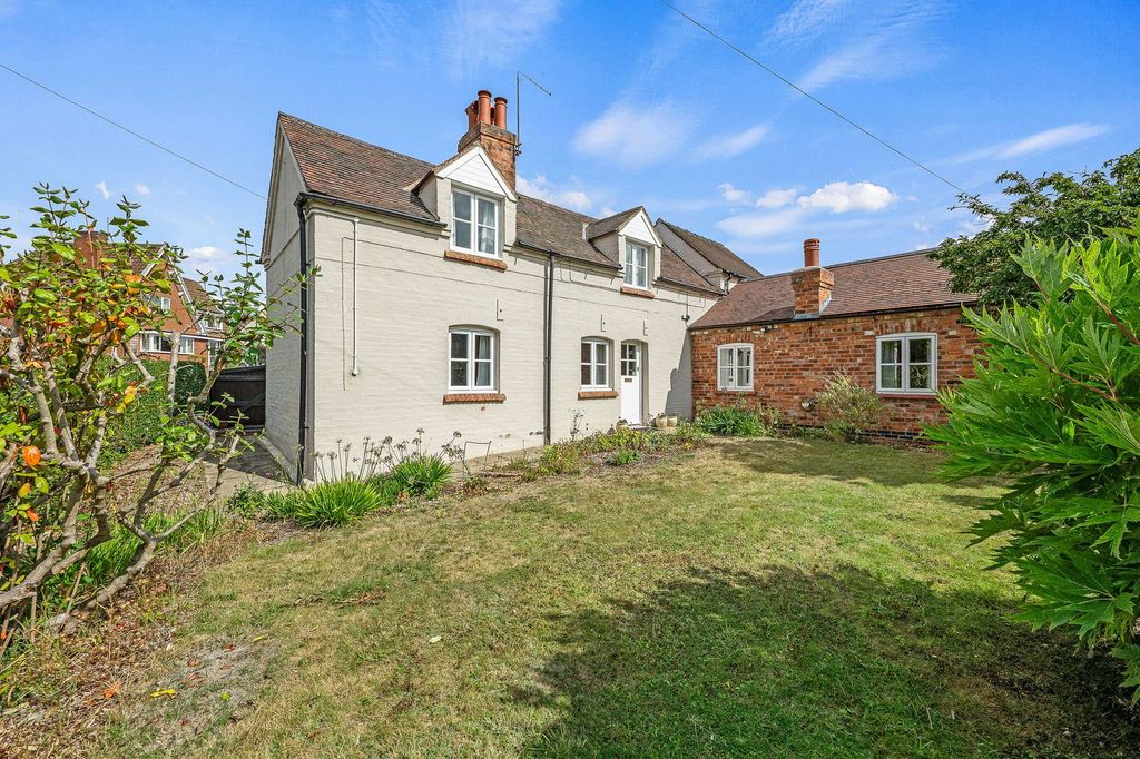 Property photo 1 of 33