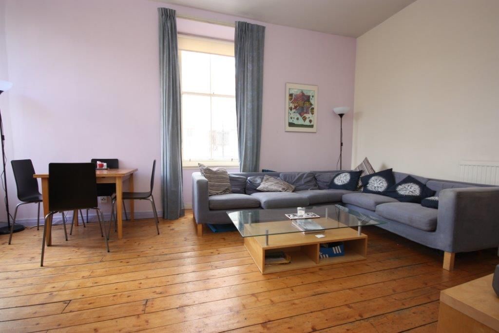 Property photo 3 of 14 Photo 3