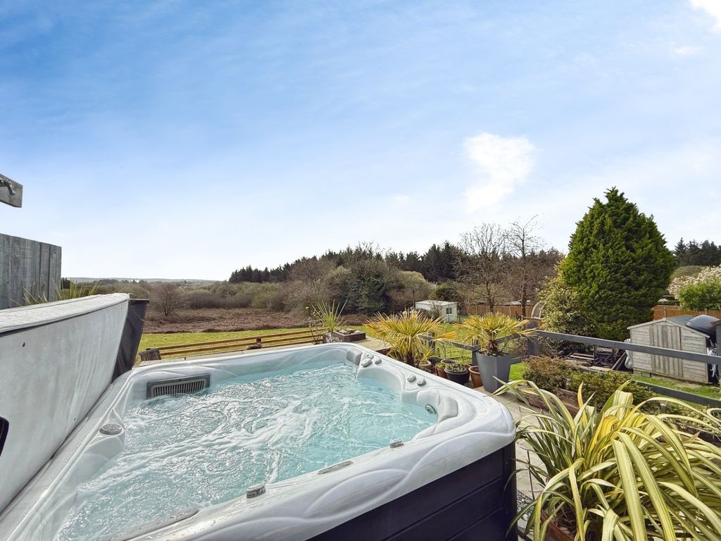 Property photo 1 of 39 5008182