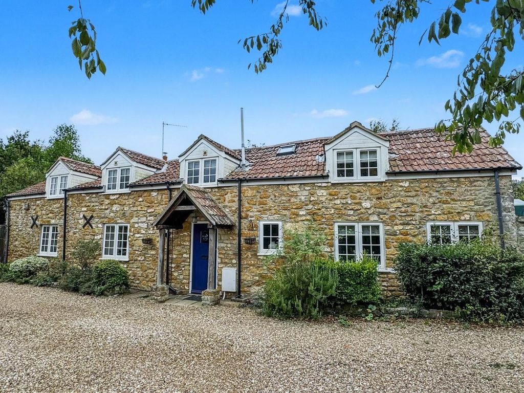 Property photo 1 of 16 J6Qxy4Atbeirstsp0Txw_A.Jpg