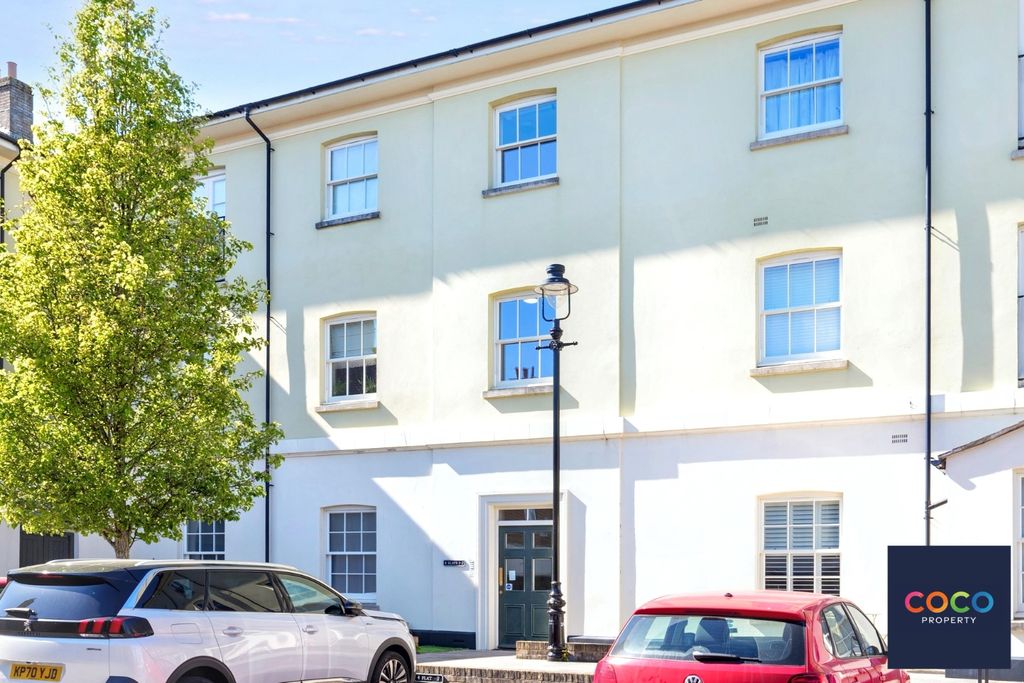Property photo 1 of 11 5086661
