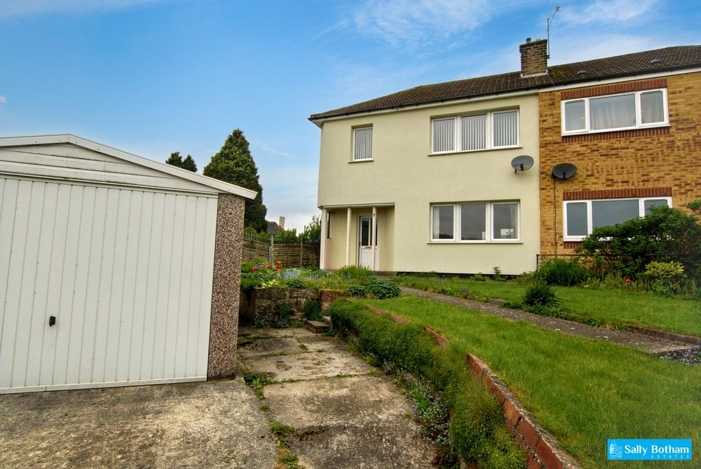 Property photo 1 of 12 Dsc08899