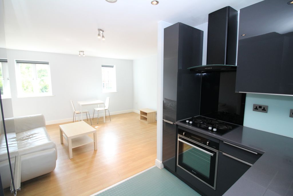 Property photo 2 of 9