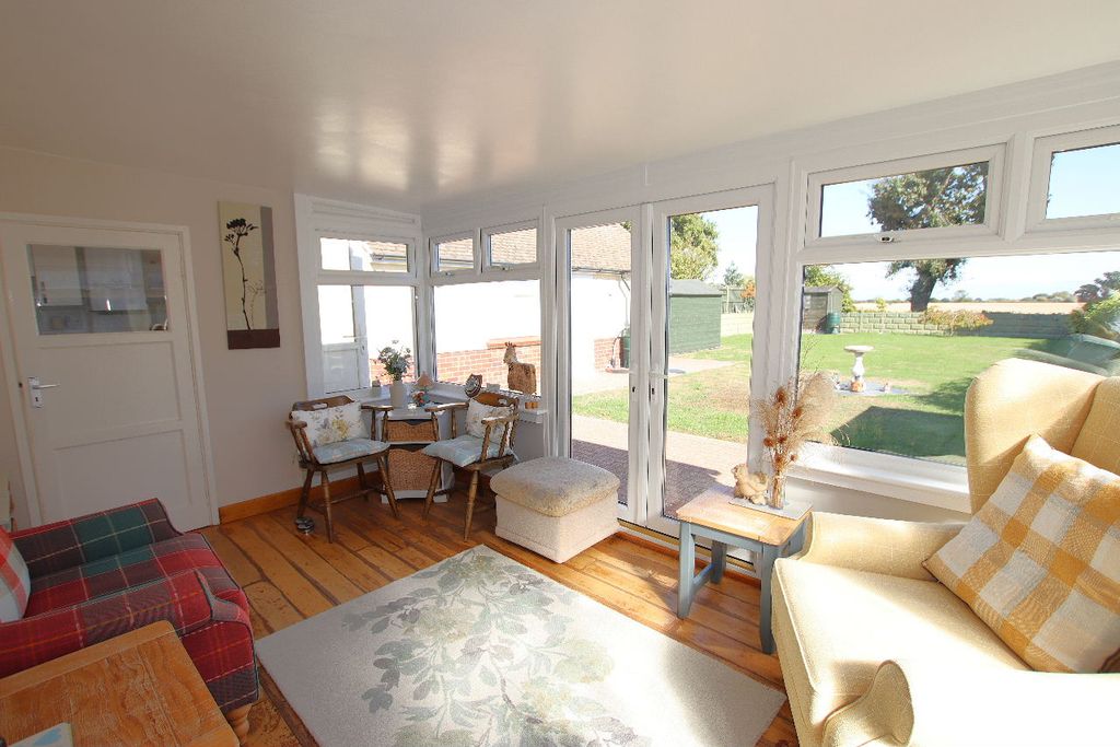 Property photo 3 of 30 Gallery