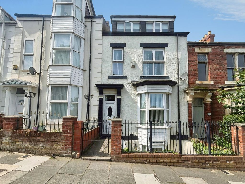 Property photo 1 of 45 5248781