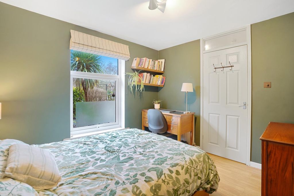 Property photo 2 of 10 Dsc02128-Hdr.Jpg