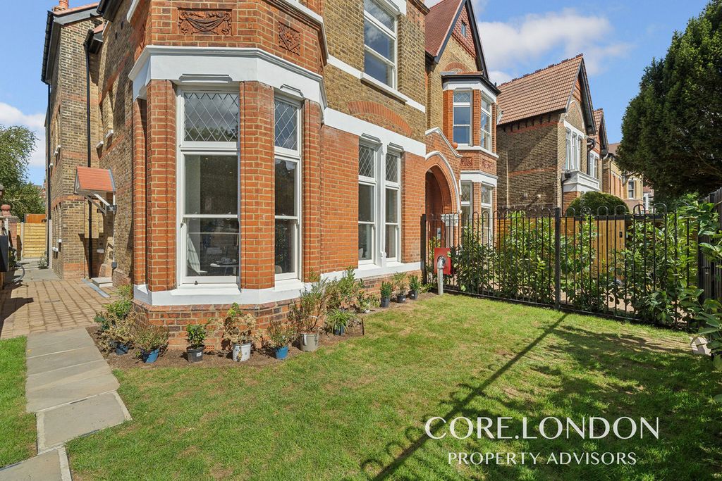 Property photo 1 of 16