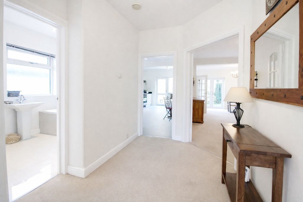 Property photo 2 of 17 Photo 22