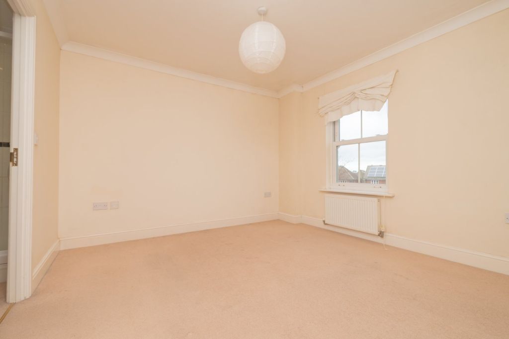 Additional image 7 of 2 bed flat for saleAinsley Way, Chartham, Canterbury CT4