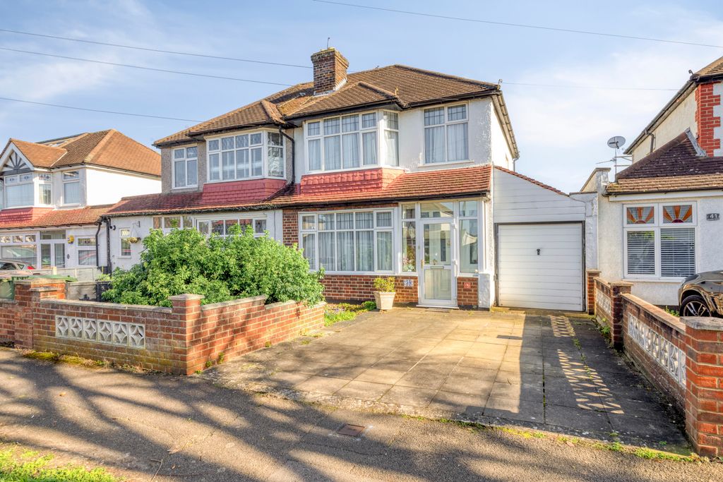 Property photo 1 of 19 Picture No. 02