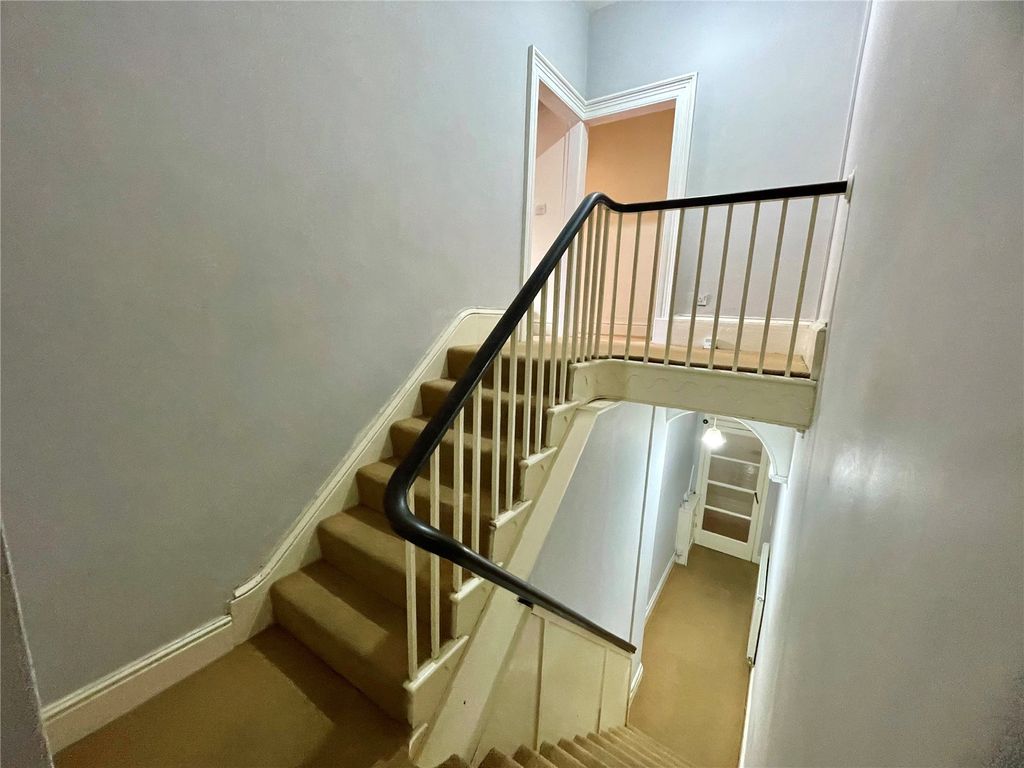 Property photo 2 of 14 Hall & Landing