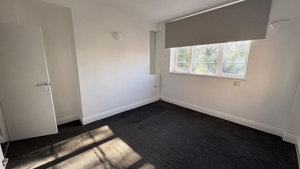 Property photo 3 of 10 Img-20251007-Wa0049.Jpg