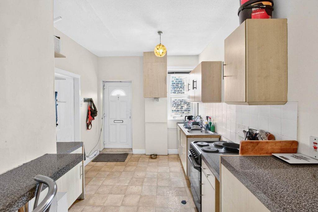 Property photo 3 of 14 82Akingedwardsdrive-10.Jpg
