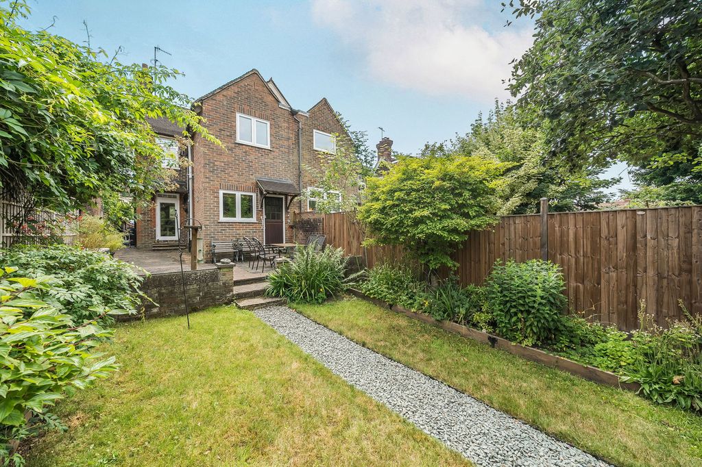 Property photo 3 of 20