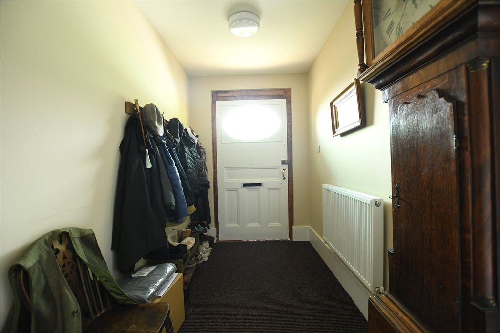 Property photo 2 of 30 Picture No. 02