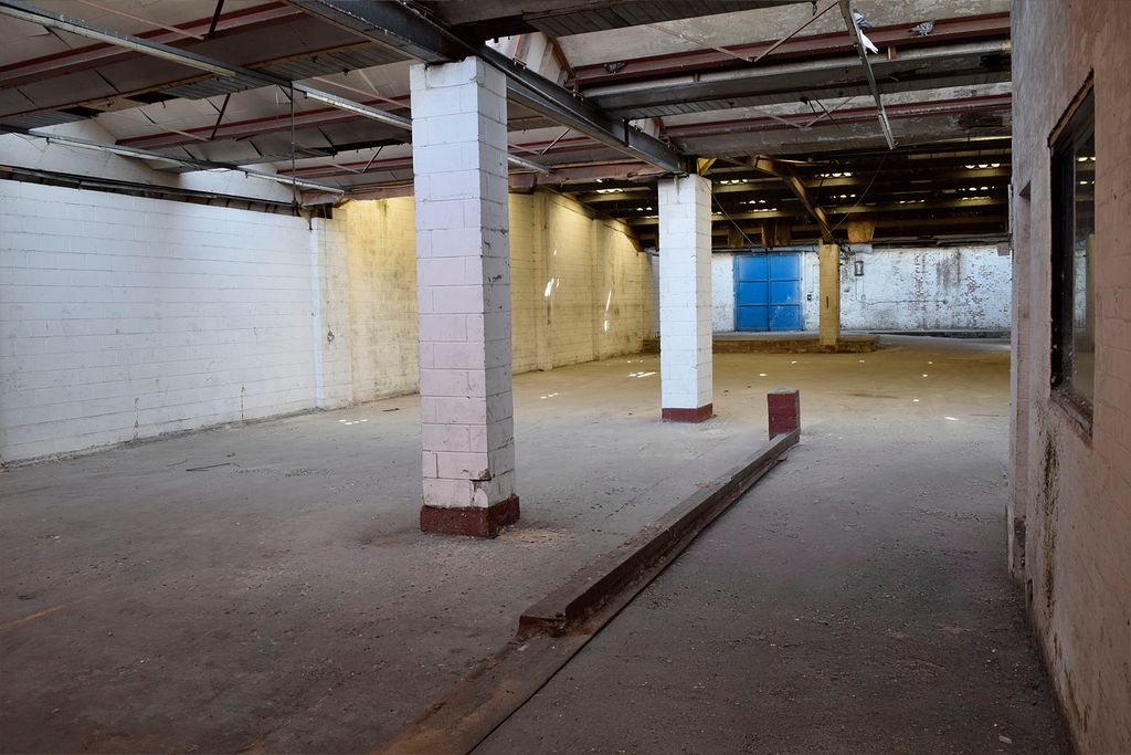 Property photo 3 of 7