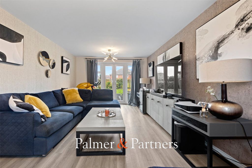 Property photo 3 of 25 Picture No. 14