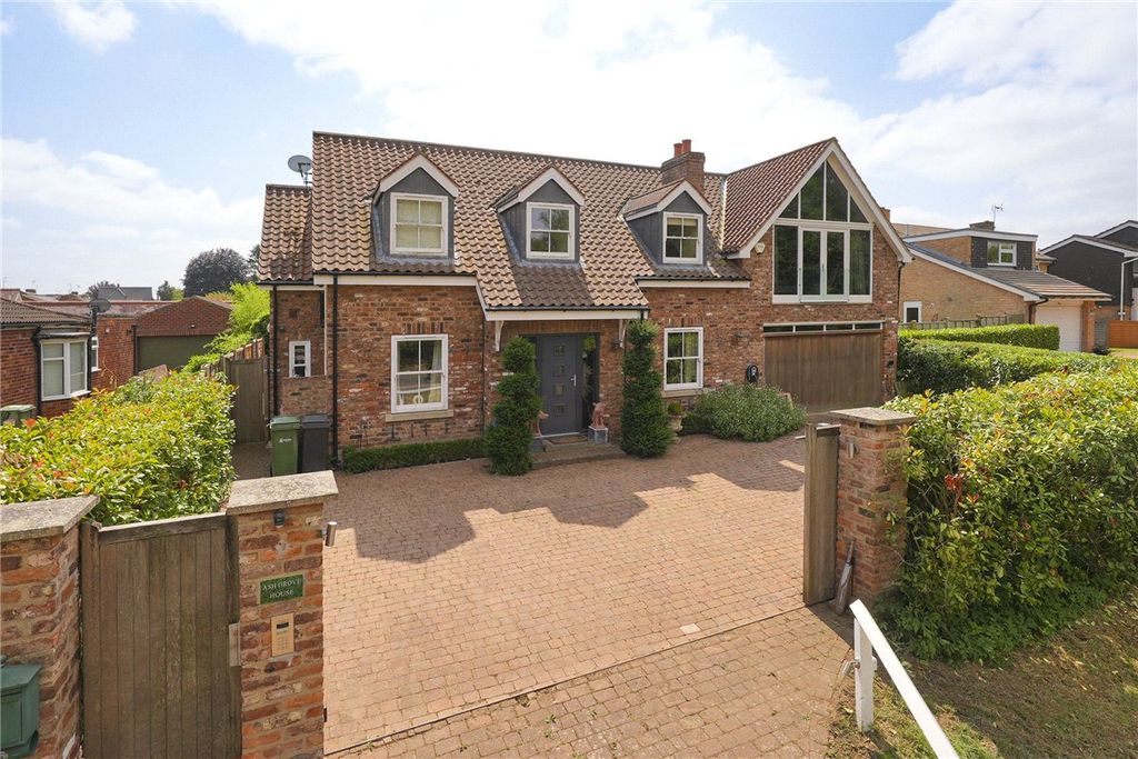 Property photo 1 of 32 Picture No. 44