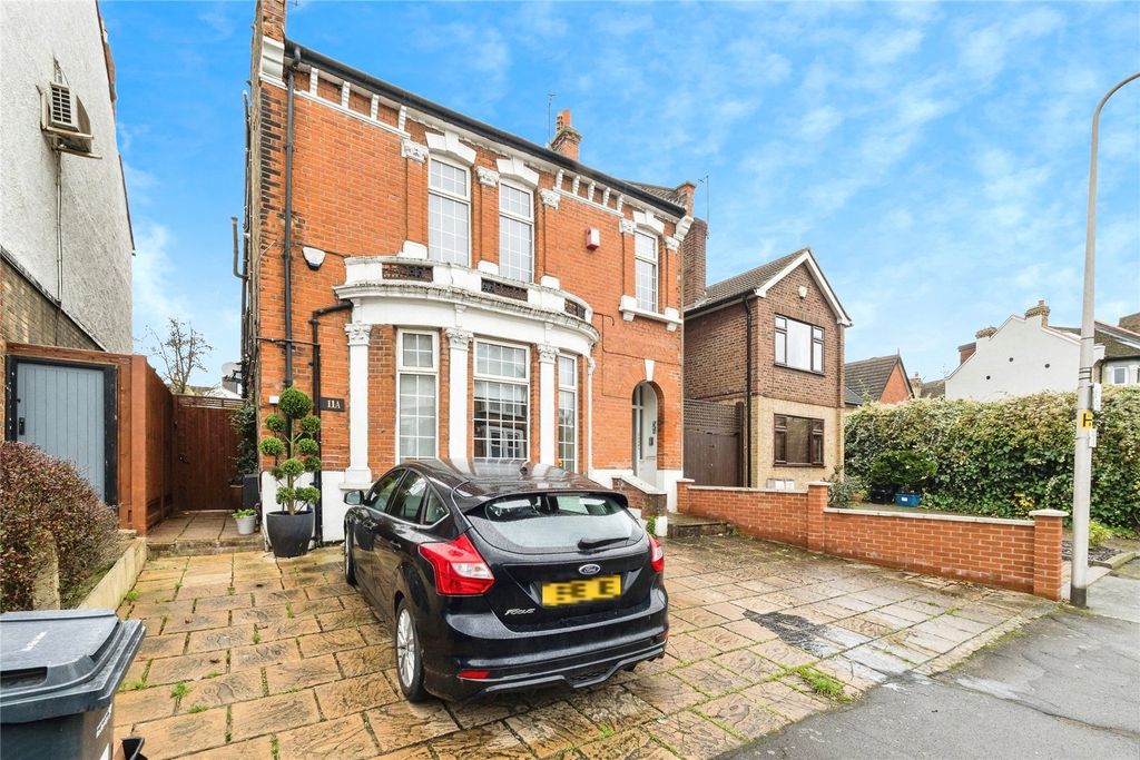 Property photo 1 of 30 Picture No. 23