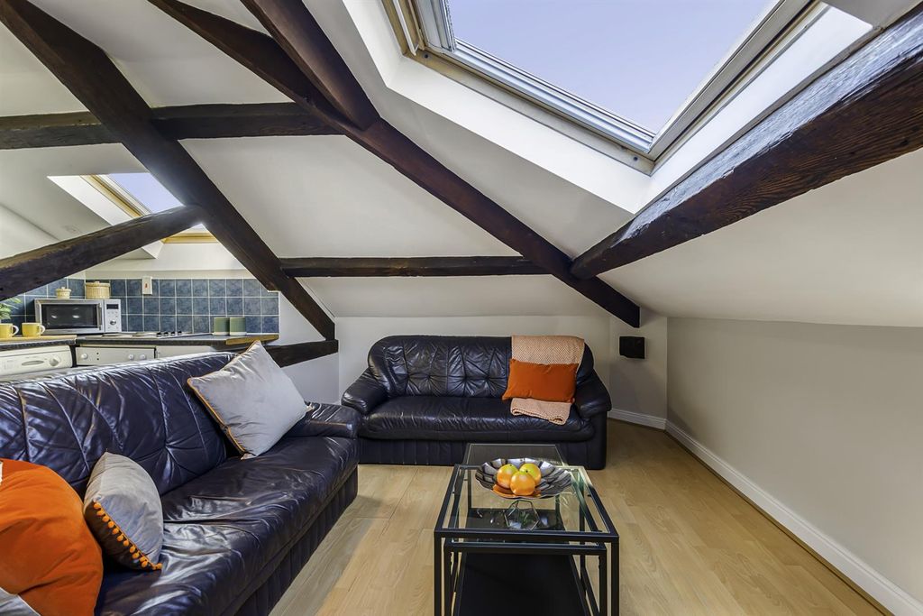 Property photo 1 of 5 7622278.Jpg