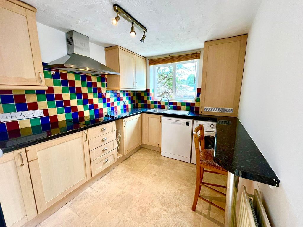 Property photo 2 of 14