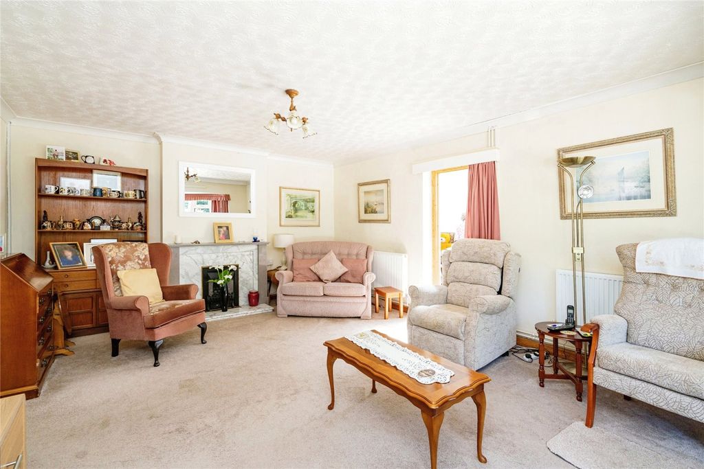 Property photo 3 of 16 Picture No. 05