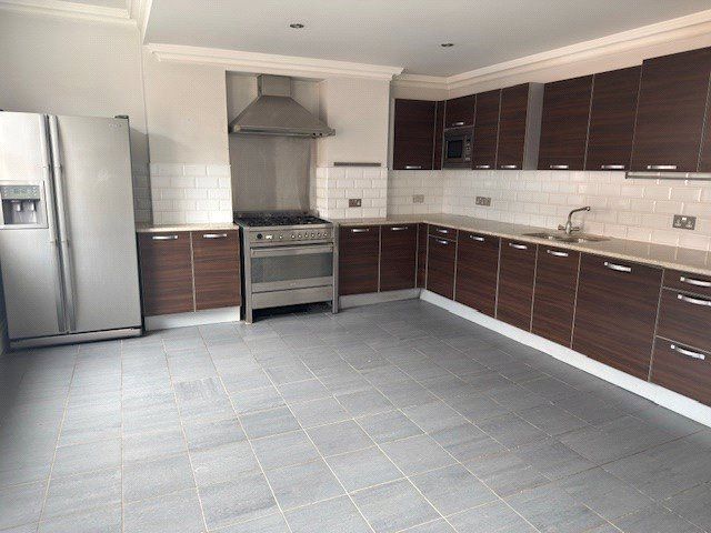 Property photo 2 of 10 Picture No. 08