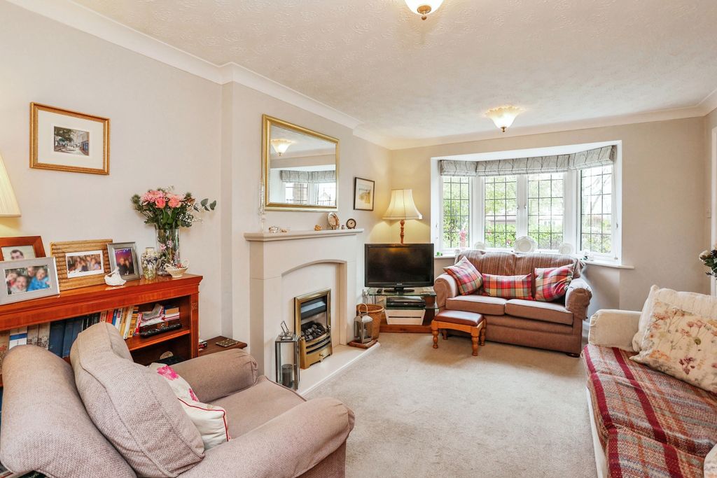 Property photo 2 of 17 Photography
