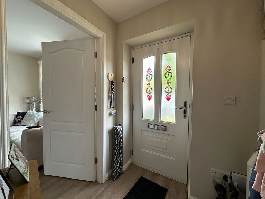 Property photo 2 of 22