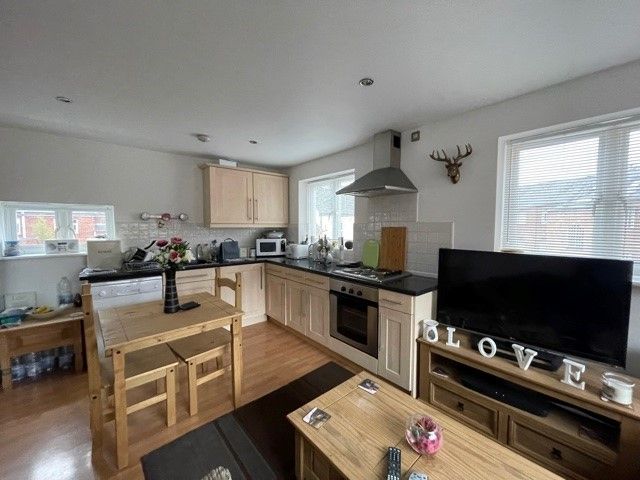 Property photo 2 of 5 Gallery