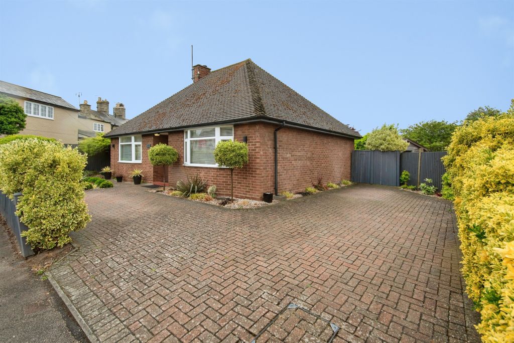 Property photo 1 of 14