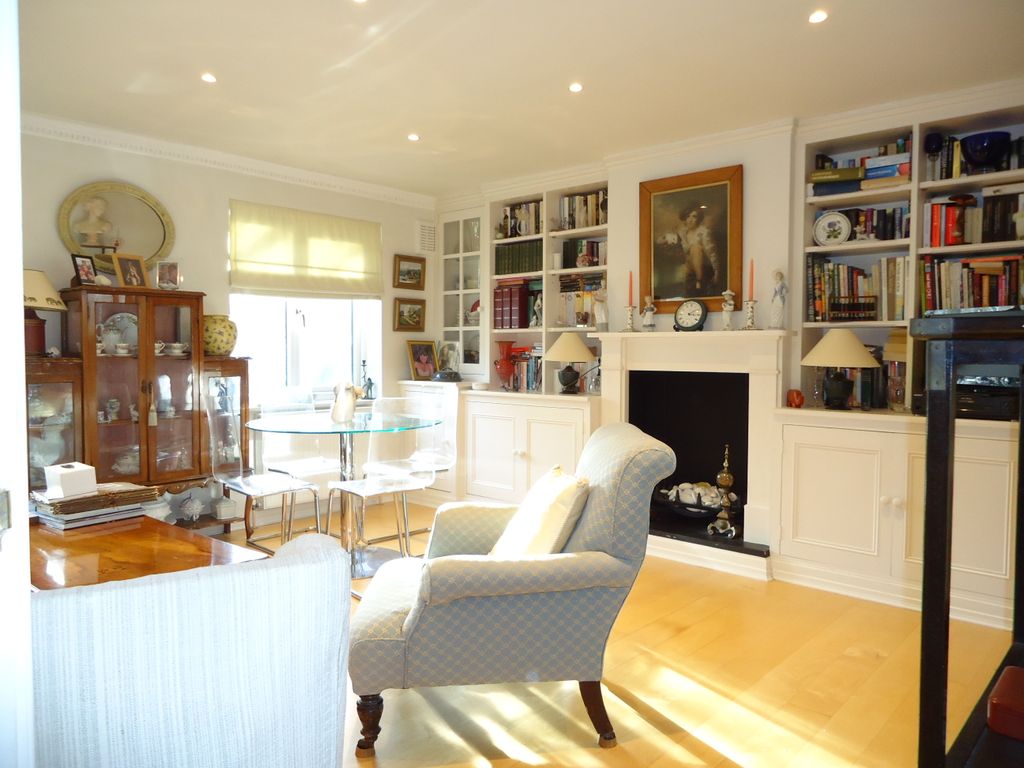 Property photo 2 of 5